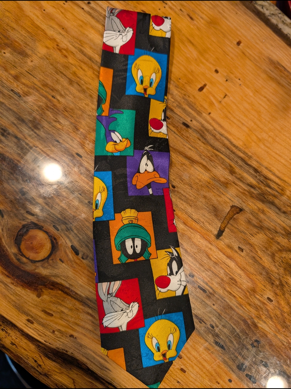 Warner Bros. Vintage Tie Looney Tunes Mania Character Blocks